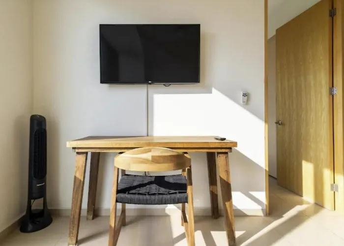 B405 - 1br - 1bth