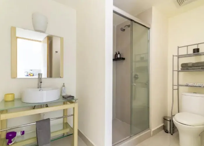 Apartment B405 - 1br - 1bth
